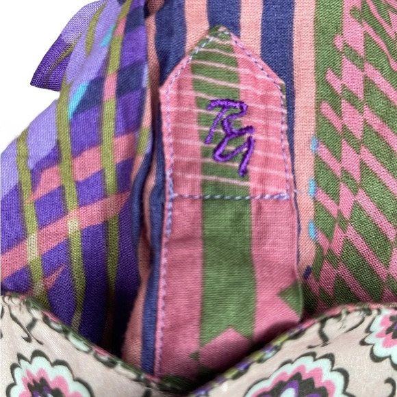ROBERT GRAHAM Abstract Striped Button Up Shirt Women’s Size Large Purple Pink - Picture 8 of 13